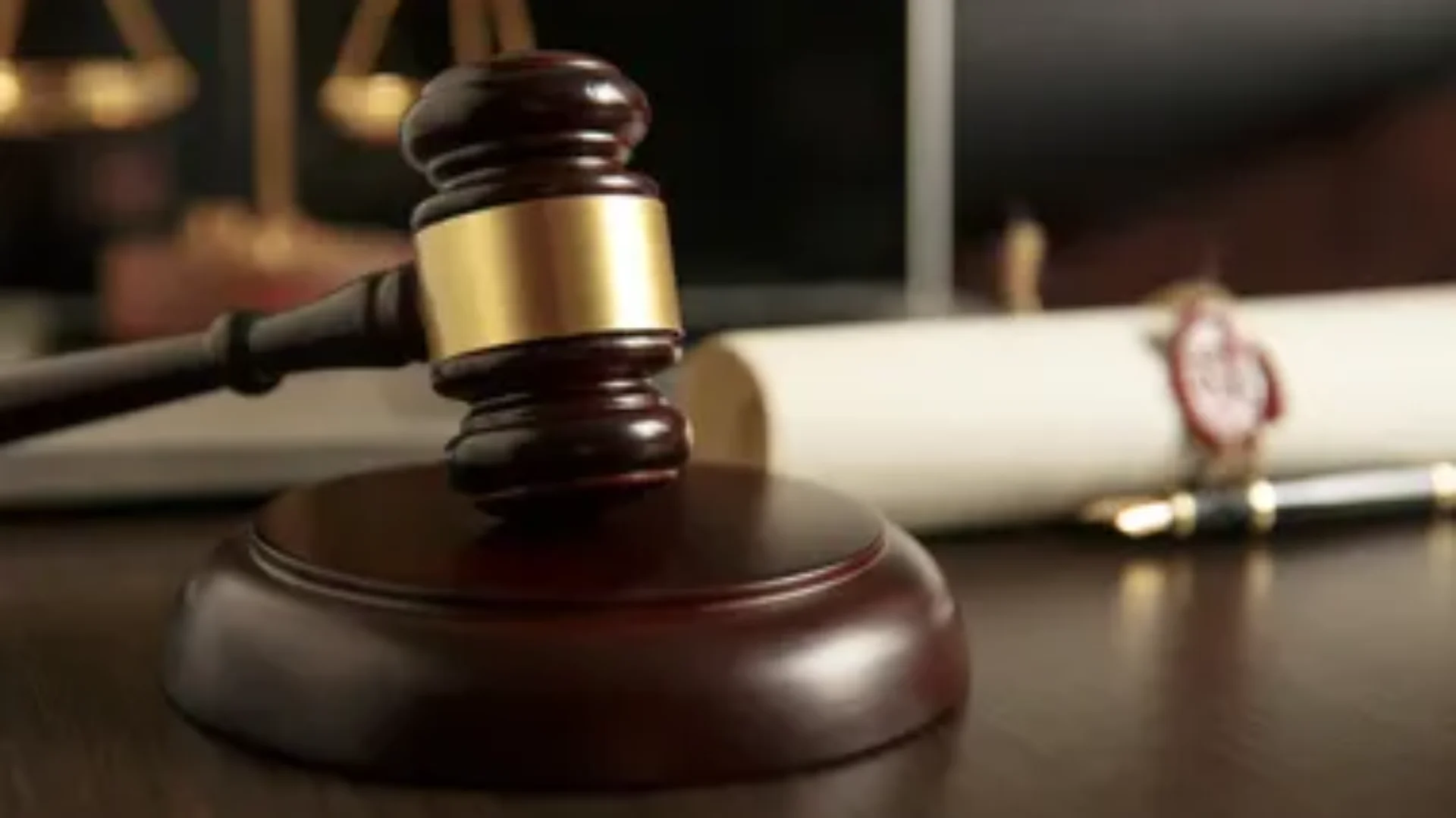 Federal Court Strikes Down Overtime Rule